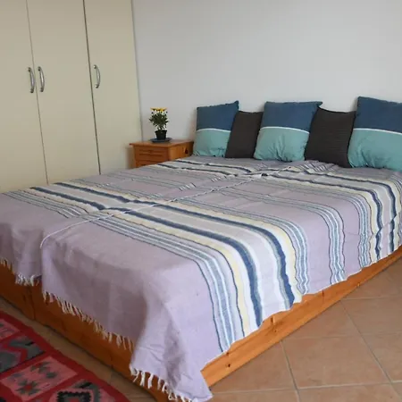 Apartment Very Close To The Beach